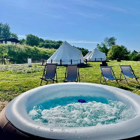 Отель Glamping Bieszczady Z Jacuzzi I Basenem Солина Экстерьер фото