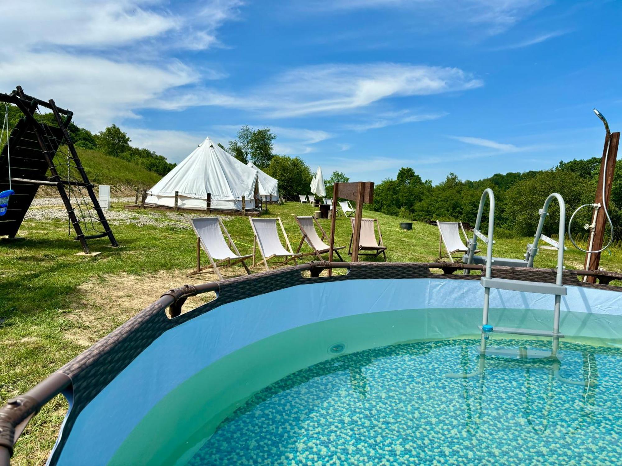 Отель Glamping Bieszczady Z Jacuzzi I Basenem Солина Экстерьер фото
